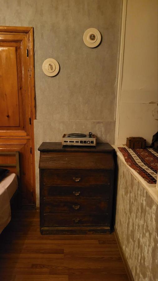 Orbeliani Hostel ティビリシ エクステリア 写真