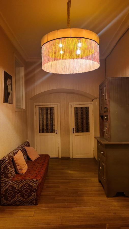 Orbeliani Hostel ティビリシ エクステリア 写真